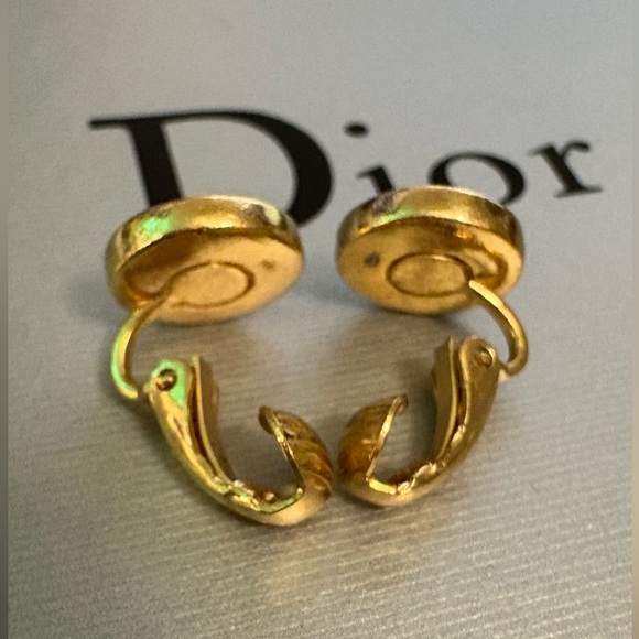 Christian Dior Earrings ( clip) - Picture 3 of 4